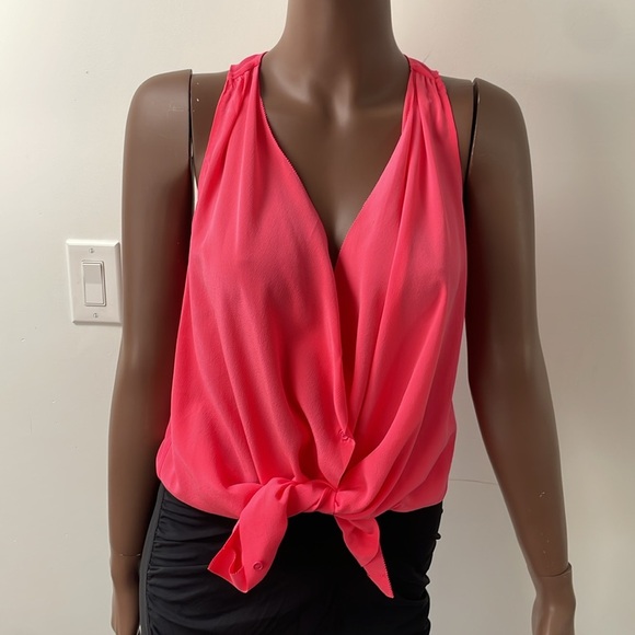 Aritzia Wilfred Ninon Blouse Neon Glow Pink Top Silk Button Down Sleeveless XS - Picture 1 of 8